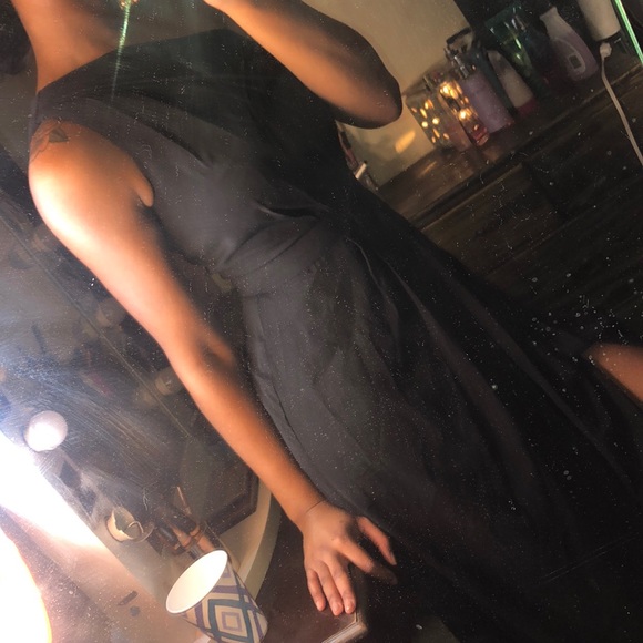 Dress - Picture 2 of 4